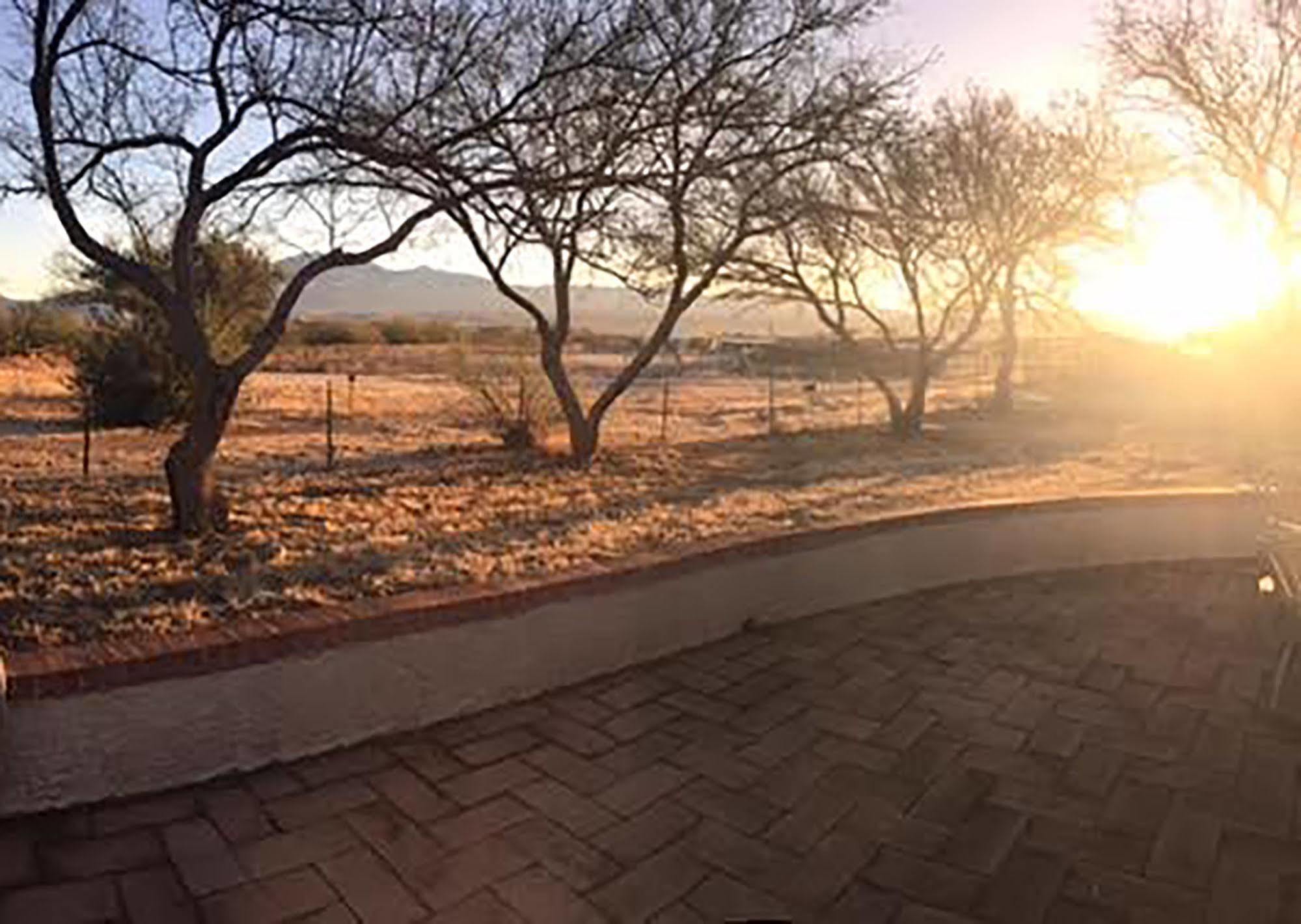 Freedom On The Go Ranch Bed and Breakfast Tubac Exterior foto